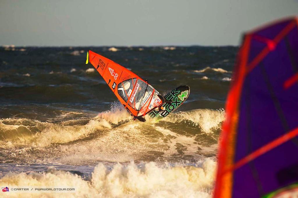 Pijoan action - 2014 PWA Cold Hawaii World Cup ©  Carter/pwaworldtour.com http://www.pwaworldtour.com/